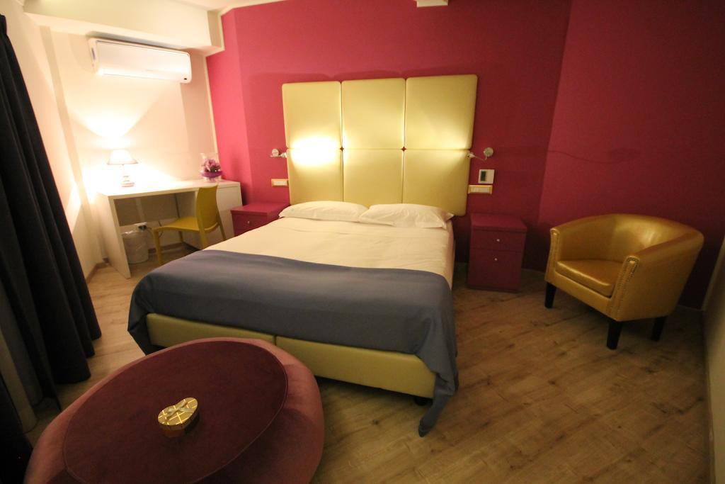 Tango Hotel 罗马 客房 照片